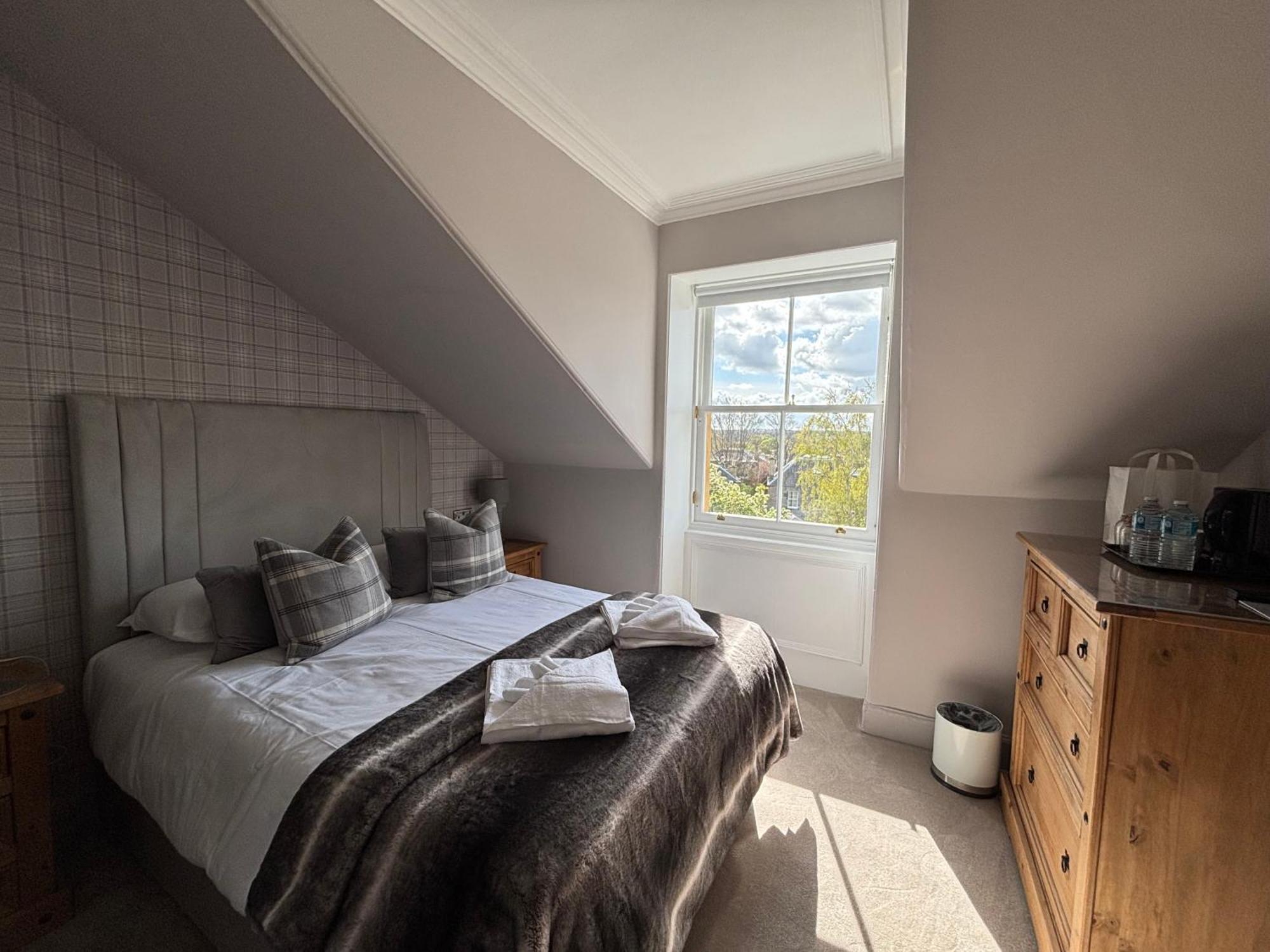 Grangeview Guest house 2*