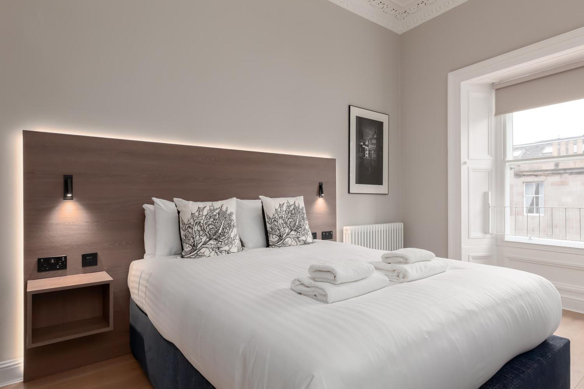 Destiny Scotland George Iv Apartment Edinburgh