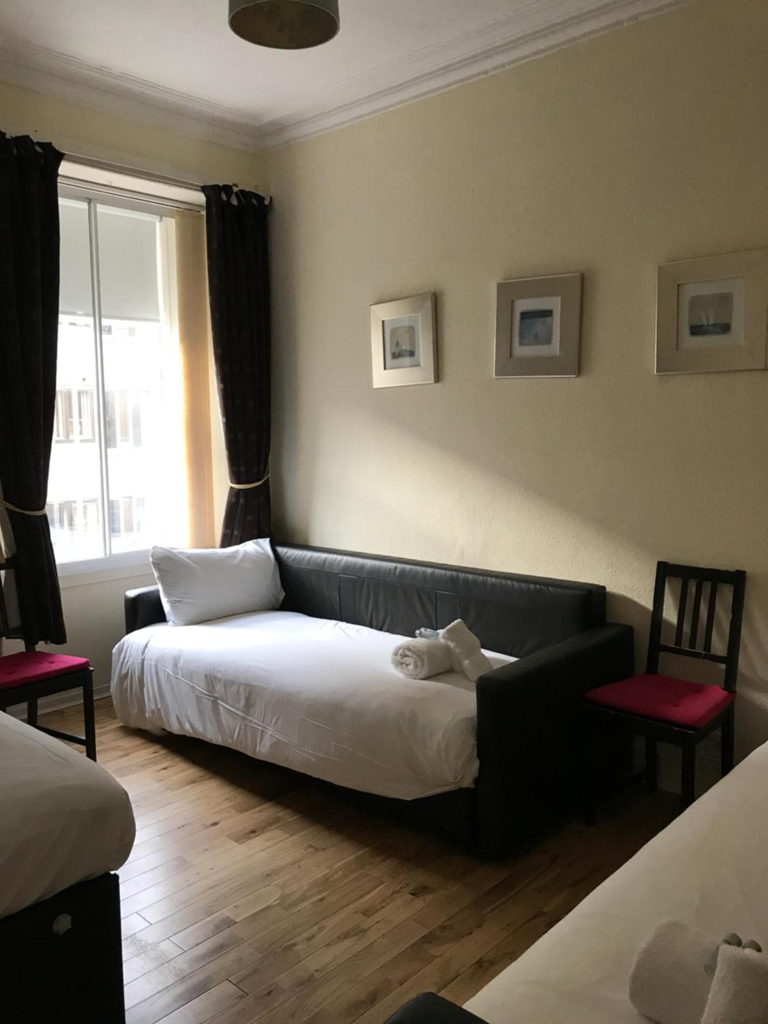 Homestay Private Double Bedroom Close To Uni Edinburgh