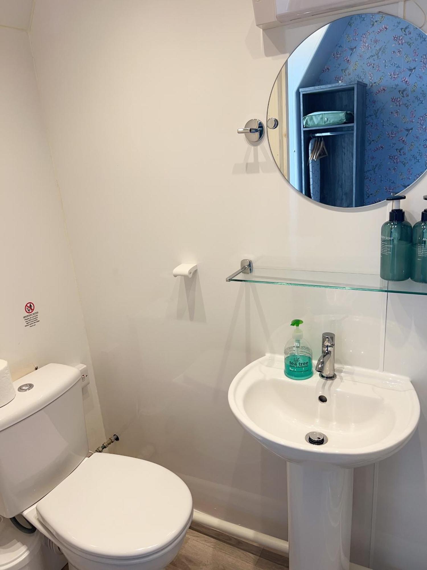 Guest house Alexander 4*