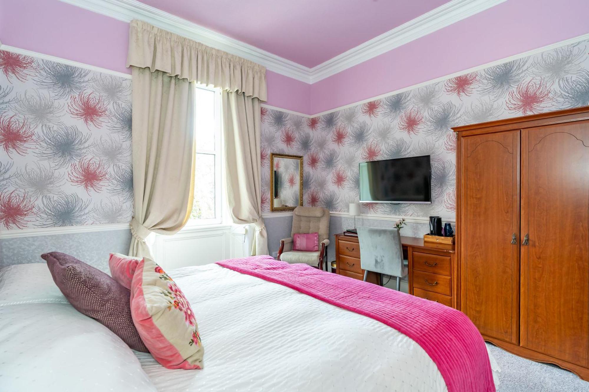 Gifford House Guest house 4*