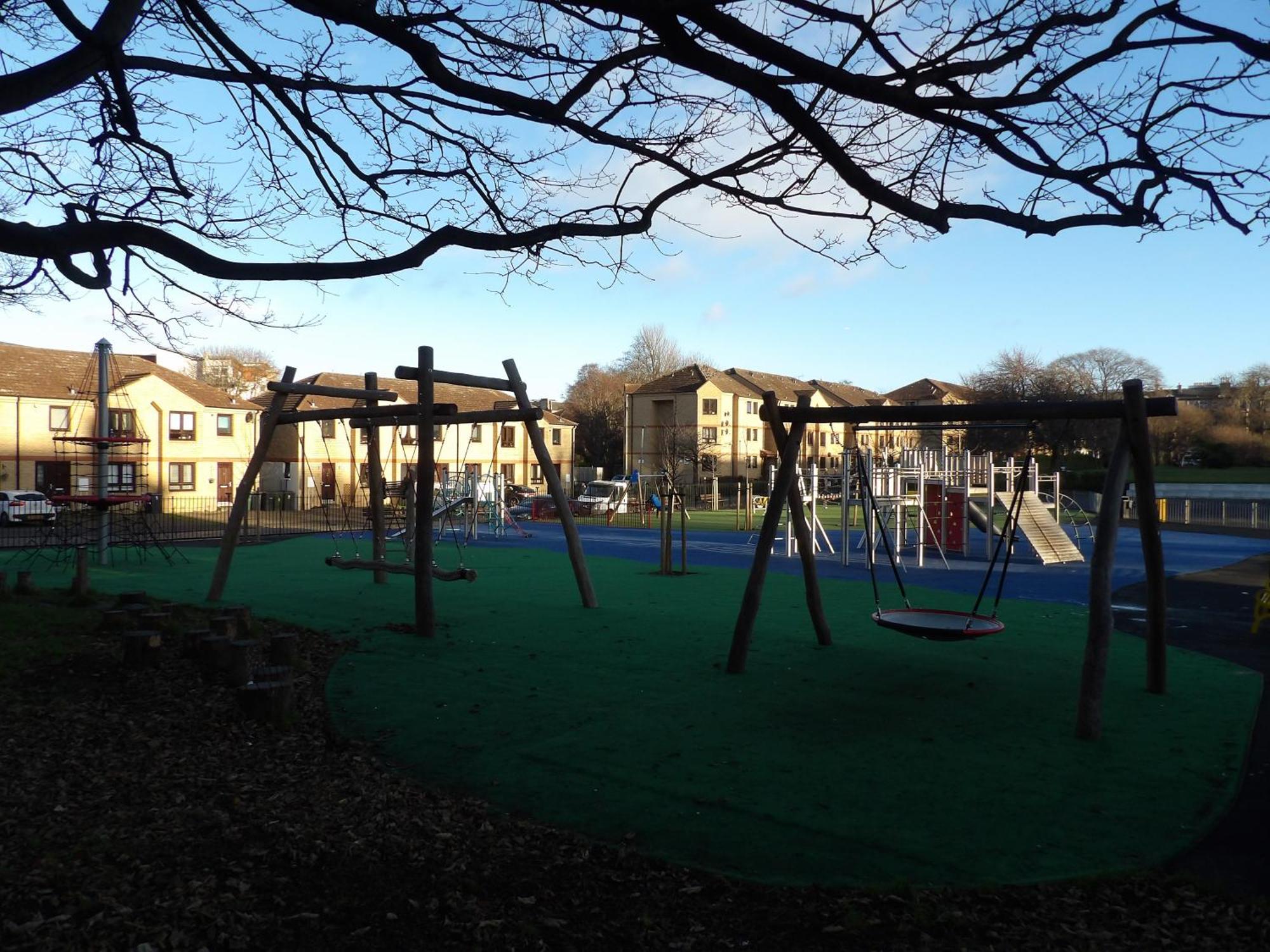 Lovely 3 Bedroom With Private Garden In Centre Apartment