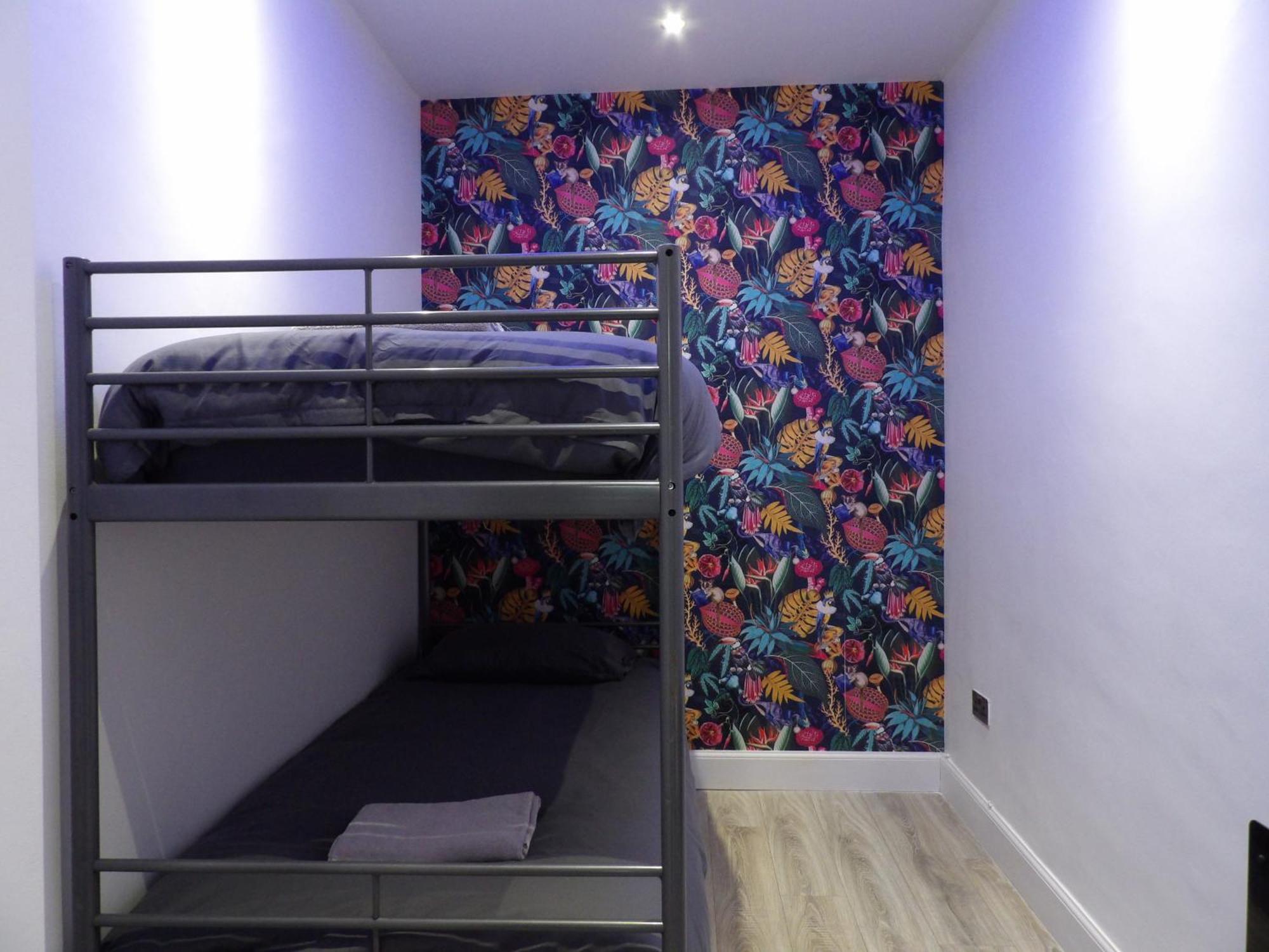 Apartment Ground Floor Flat With Patio And Hot Tub Near Murrayfield Stadium *