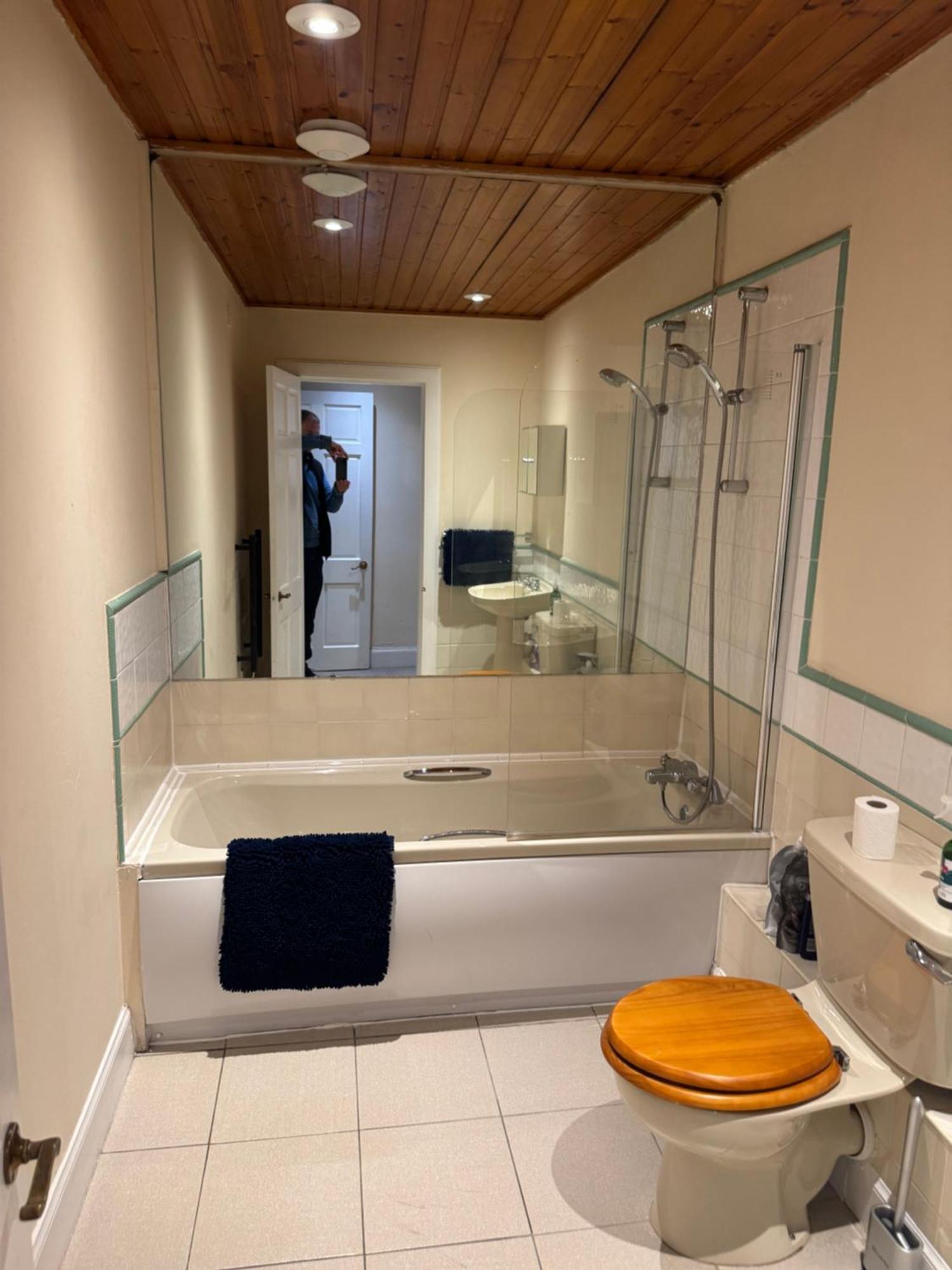 Apartment Lovely In Excellent Centre Location *