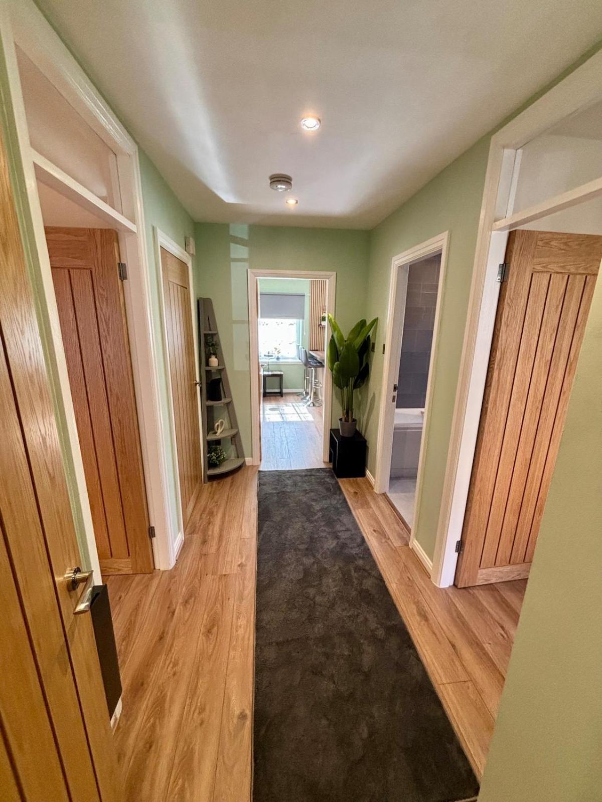 The Wheel House - Private Front Door And Free Parking Apartment Edinburgh