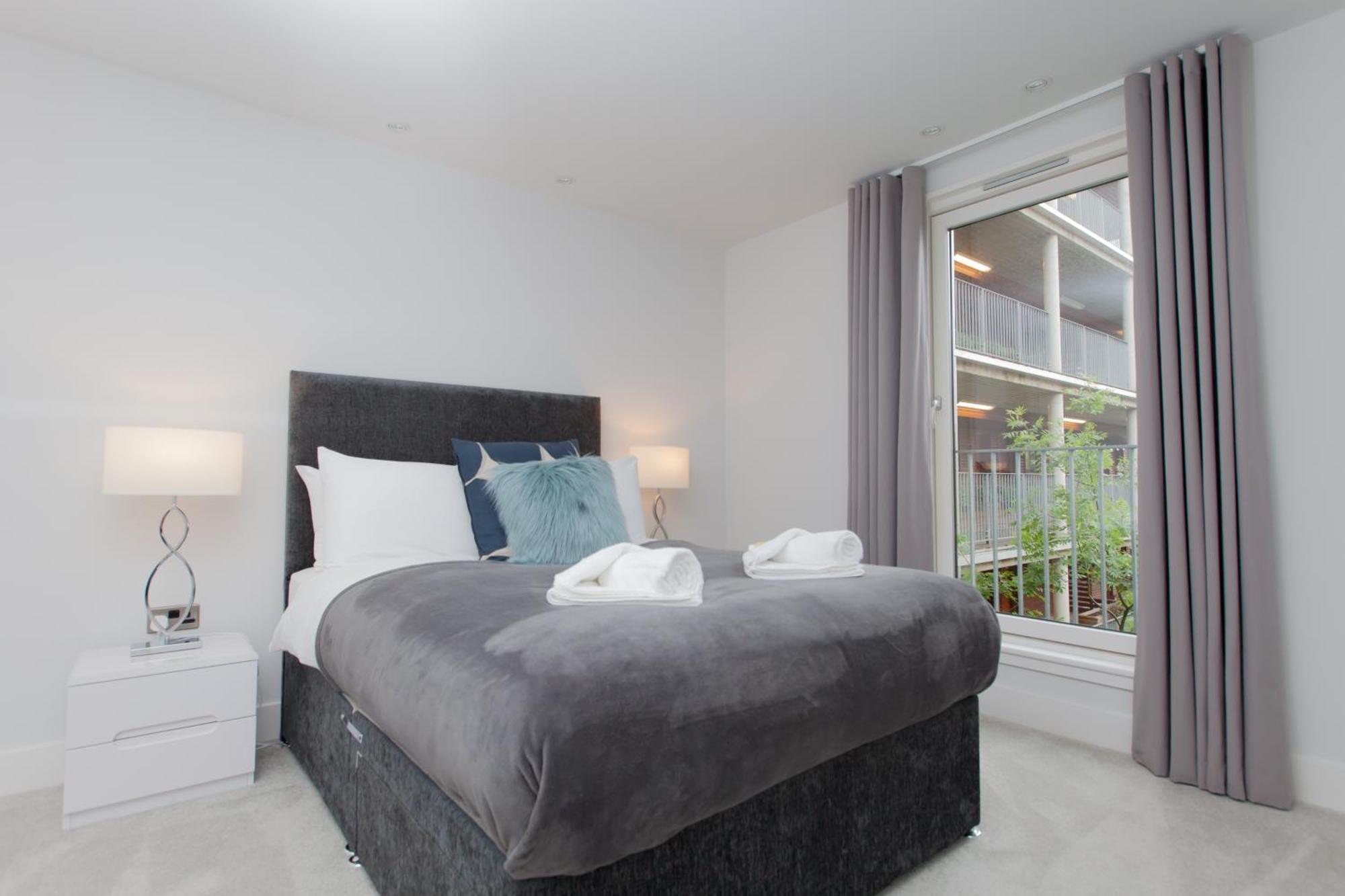 Apartment Luxurious - Sleeps 6