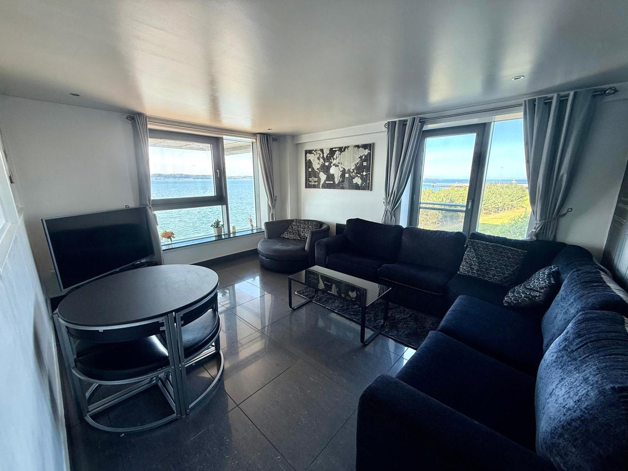 Ocean Park - Oceanfront - Free Parking And Fast Wifi *