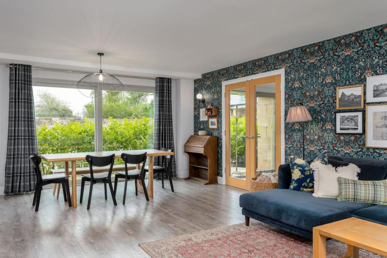 Holiday home Brunstane House - 15 Mins To Centre *