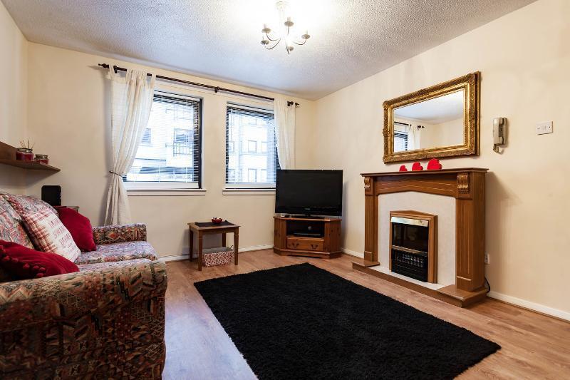 Apartment Bryson Road