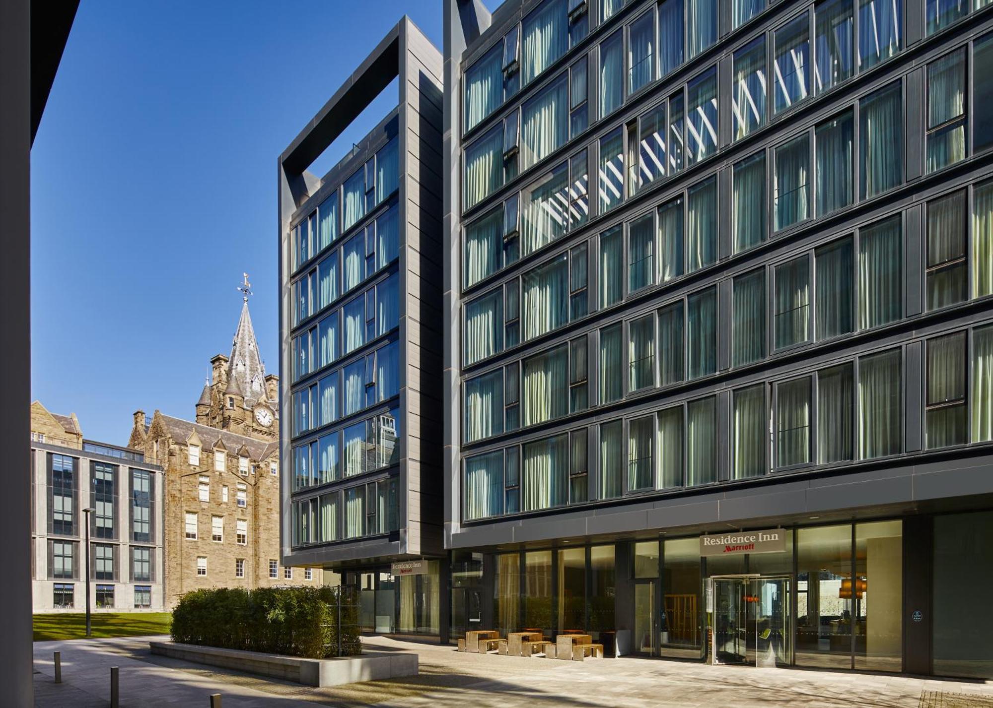 By Marriott Hotel Edinburgh