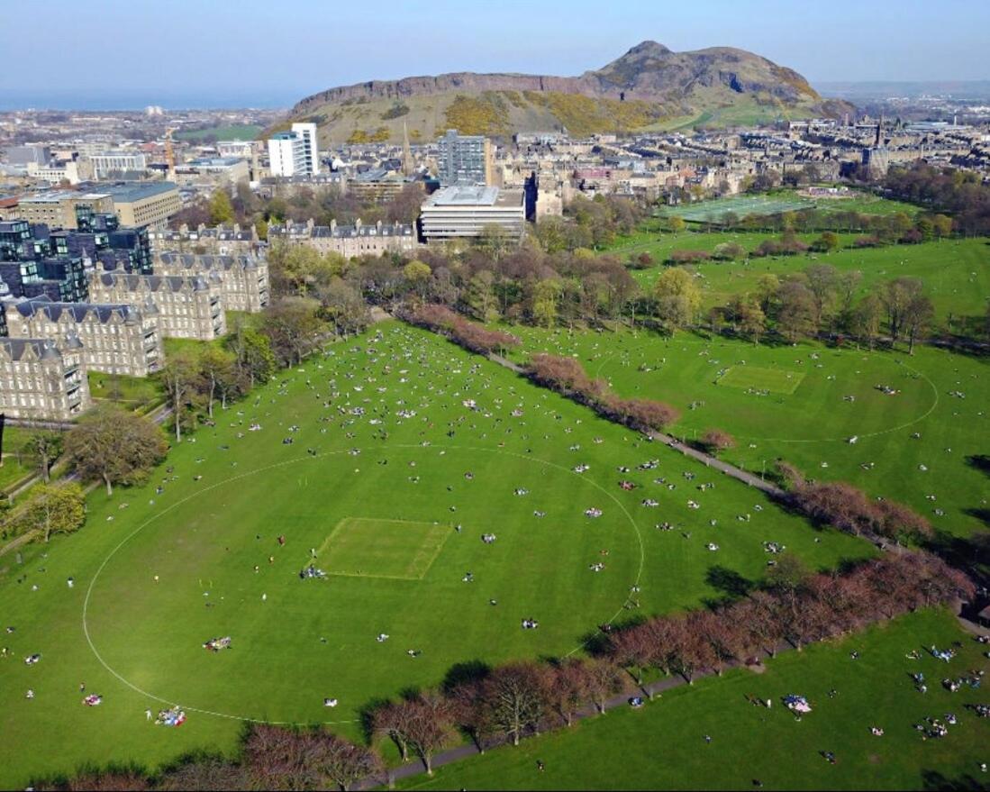Elegant 2br In Prestigious Quartermile * Edinburgh
