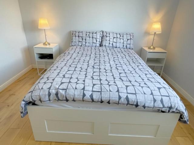 Ensuite Double With Private Parking Homestay Edinburgh