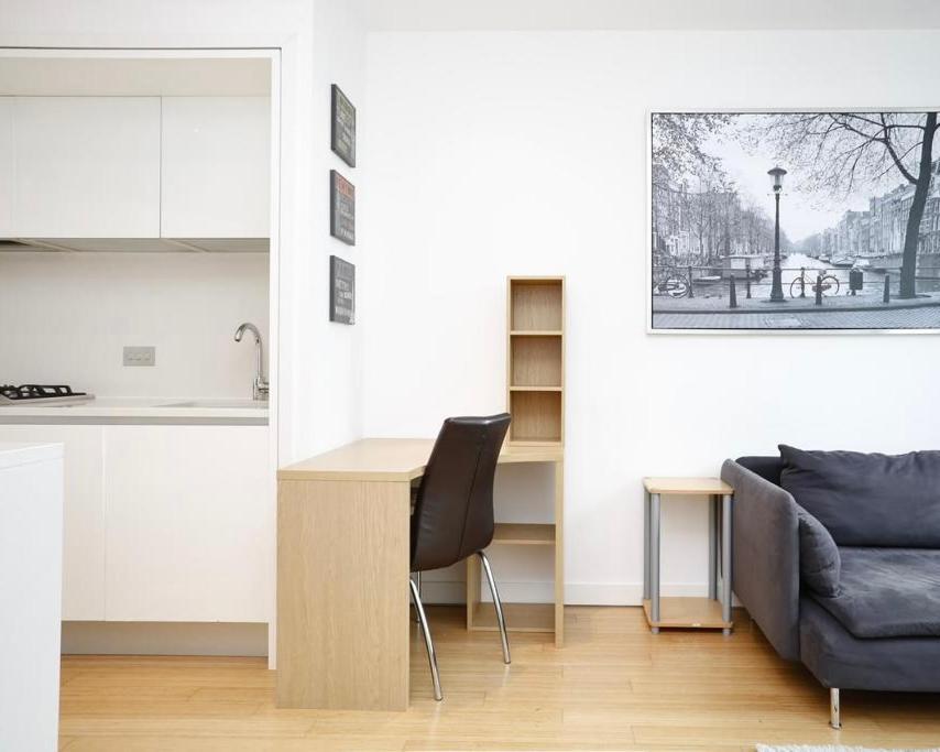 Luxury Nests - Meadows Apartment *