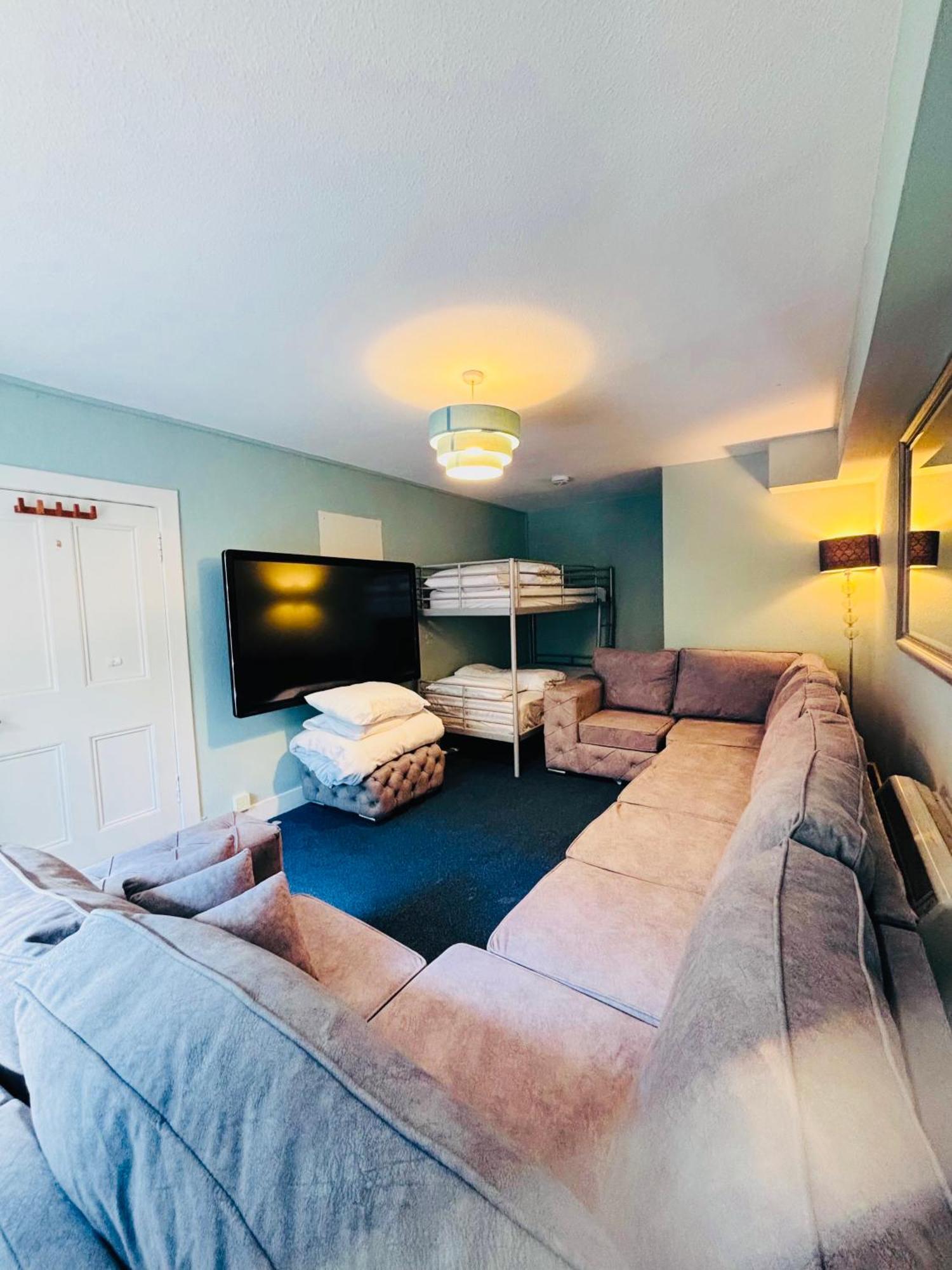 Apartment Entire Flat In Edinburgh, Center