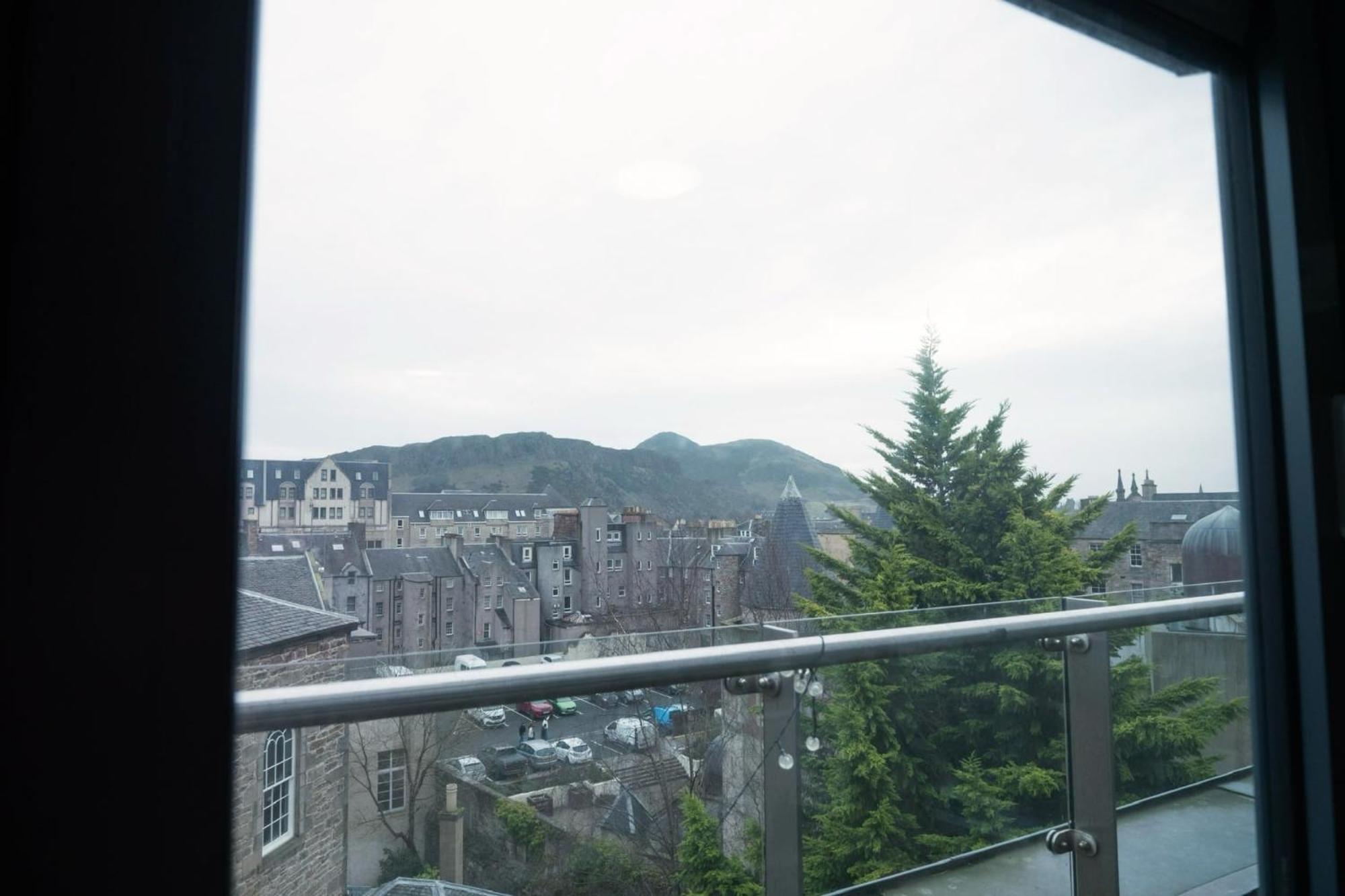 For Students Only Living At Lady Nicolson Court Apartment Edinburgh