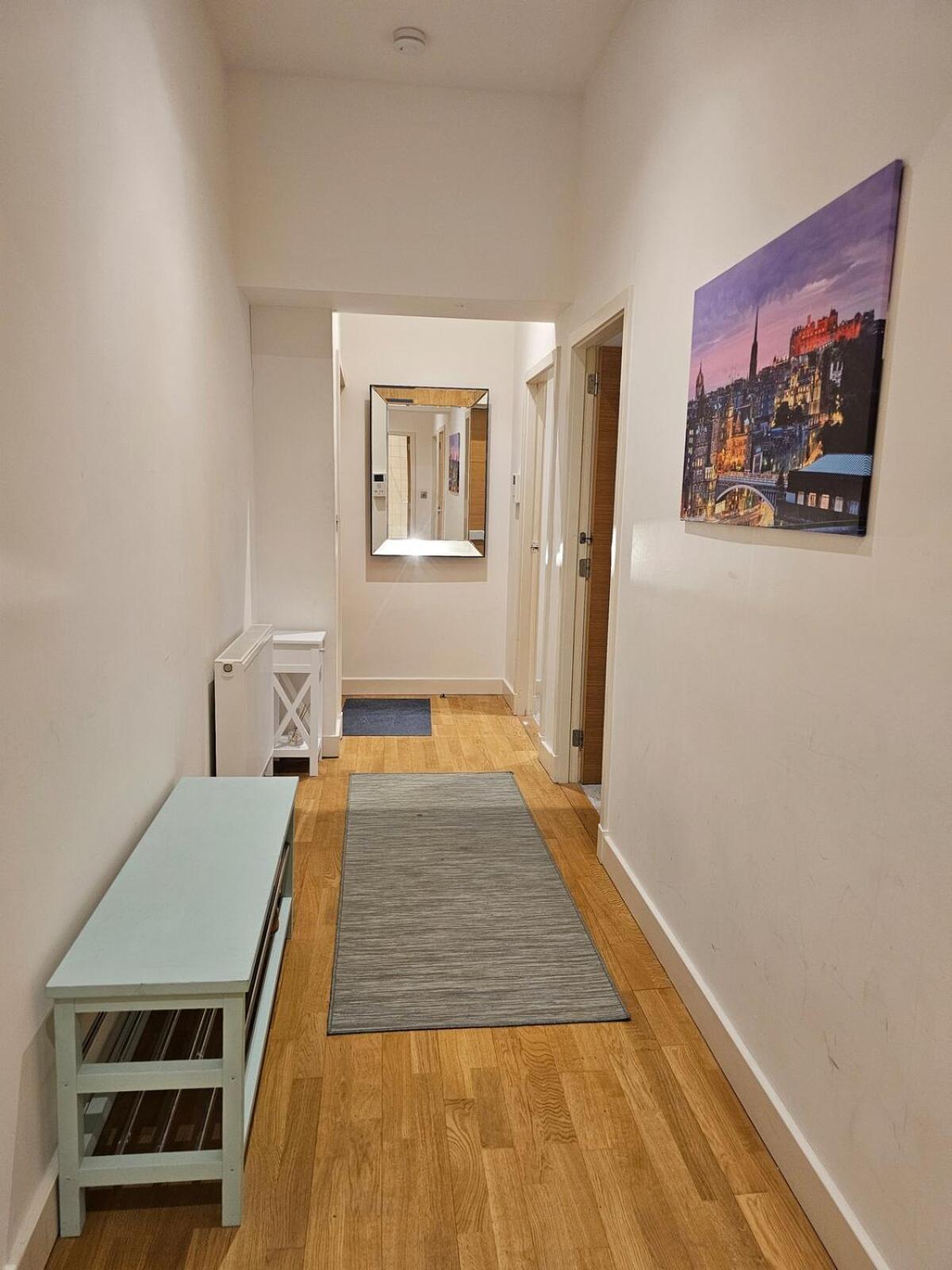 Quartermile Cosy Nest Apartment *