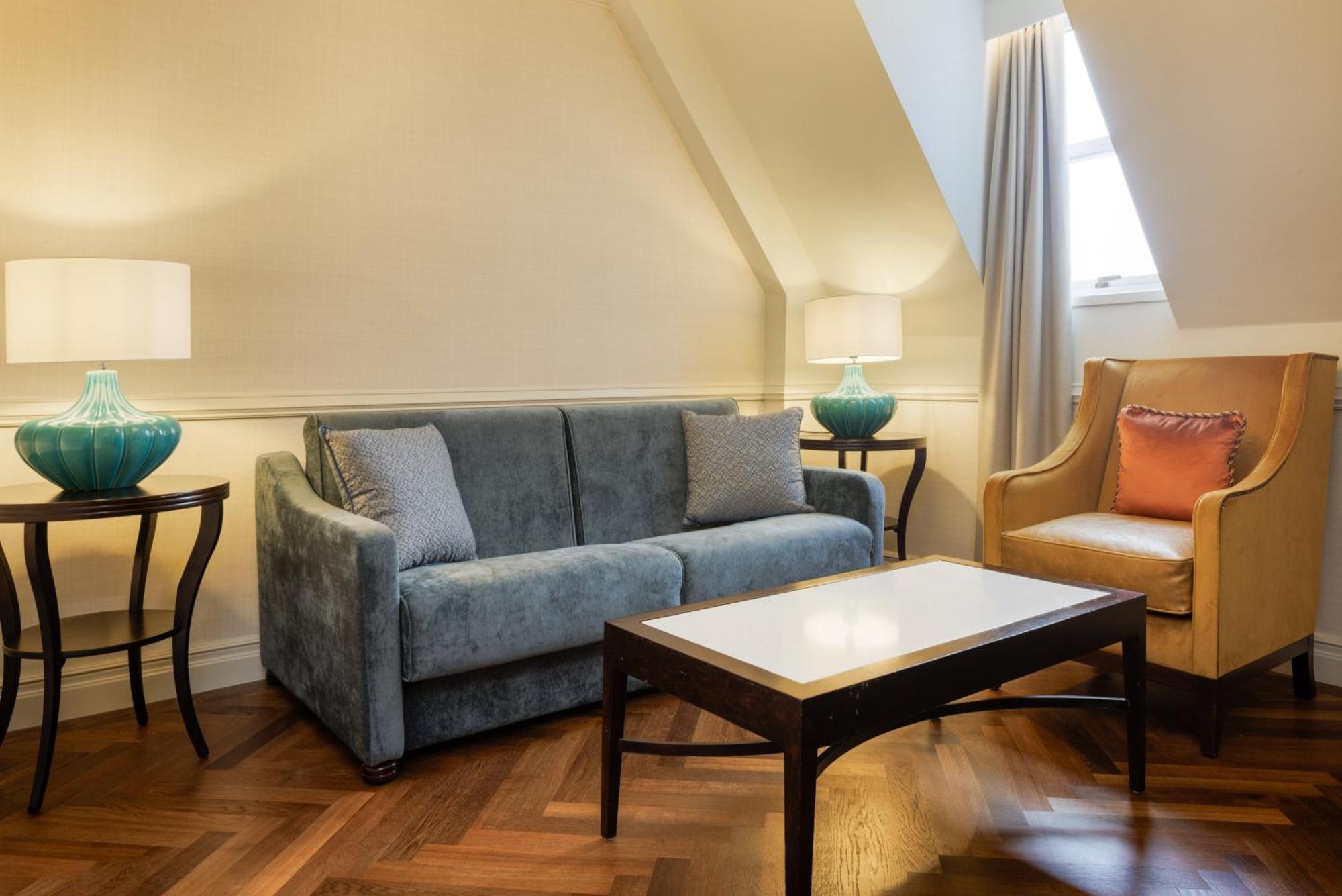 Hotel The Caledonian Edinburgh, Curio Collection By Hilton Edinburgh