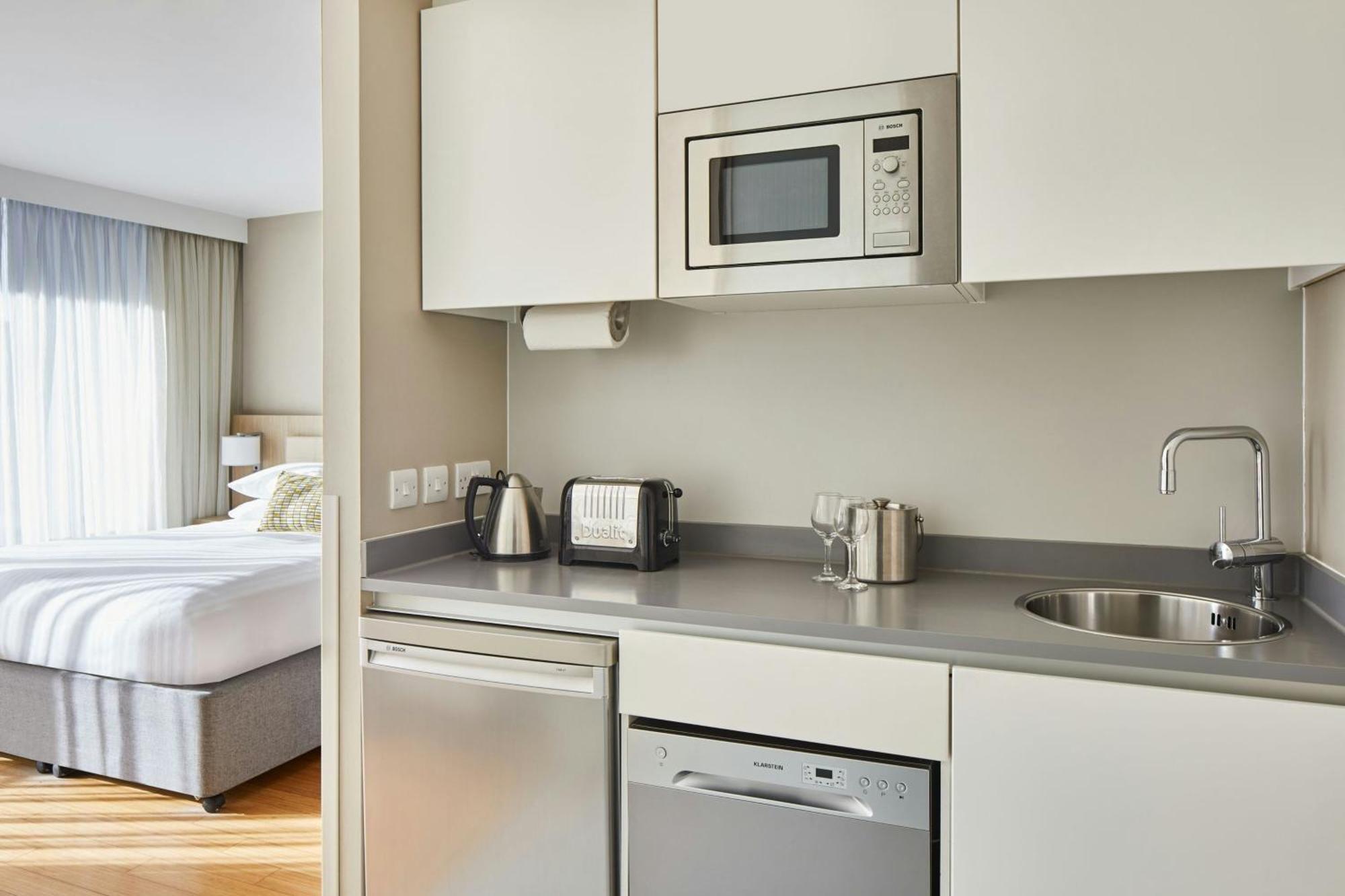 By Marriott Edinburgh