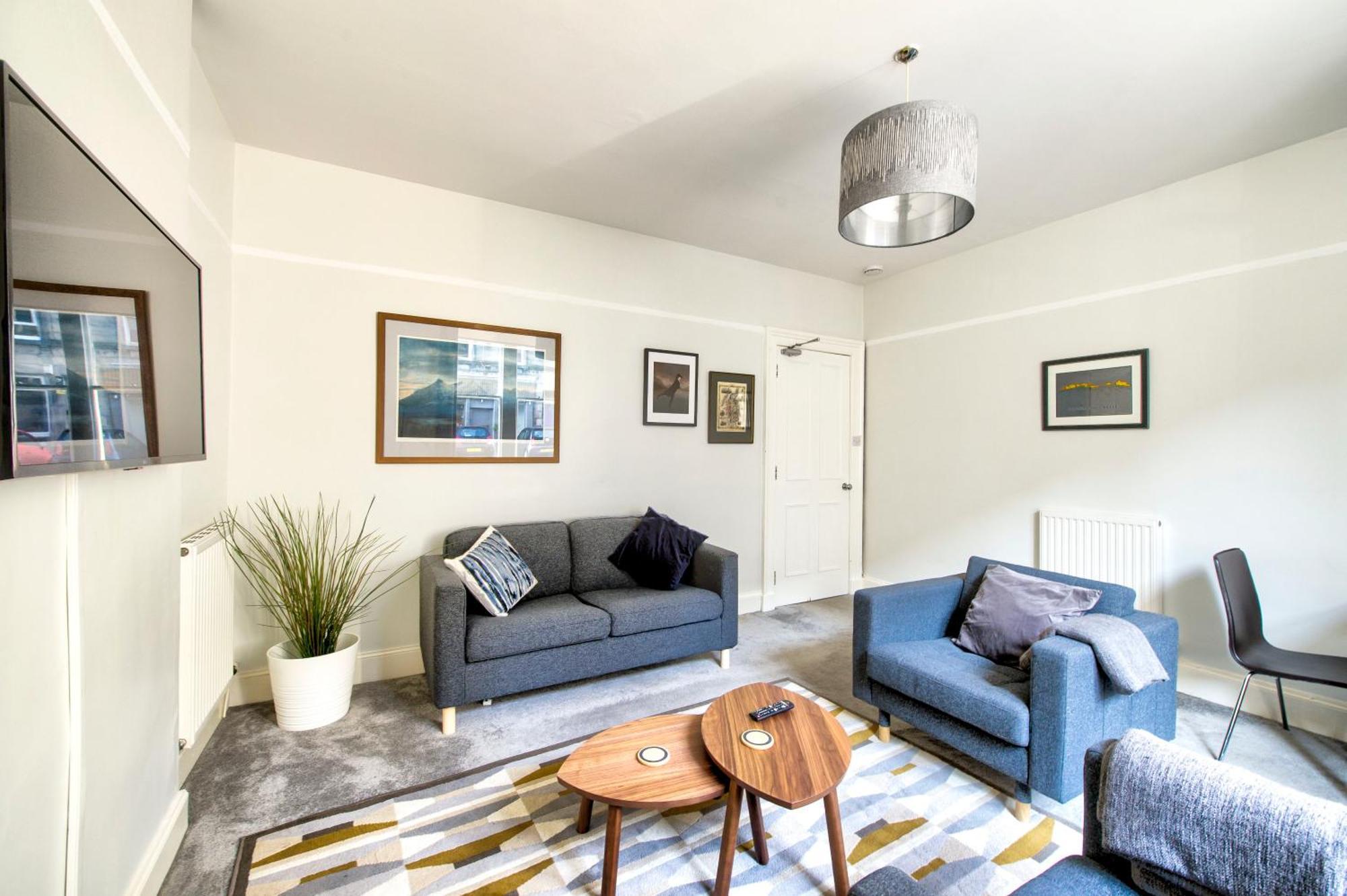 Grindlay St - Fantastic 2br In Theatre District
