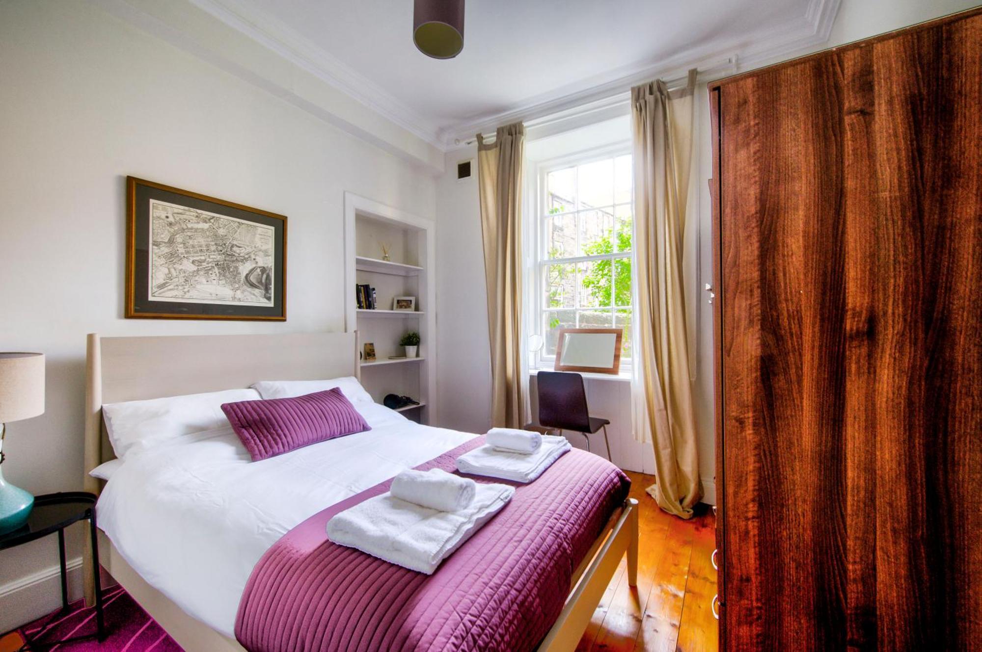 Grindlay St - Fantastic 2br In Theatre District