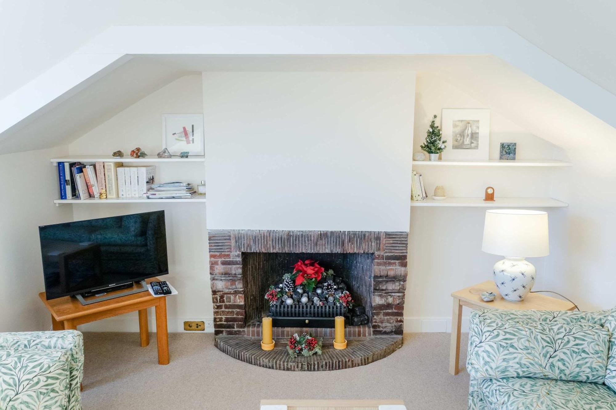 Sophisticated In Centre Apartment *