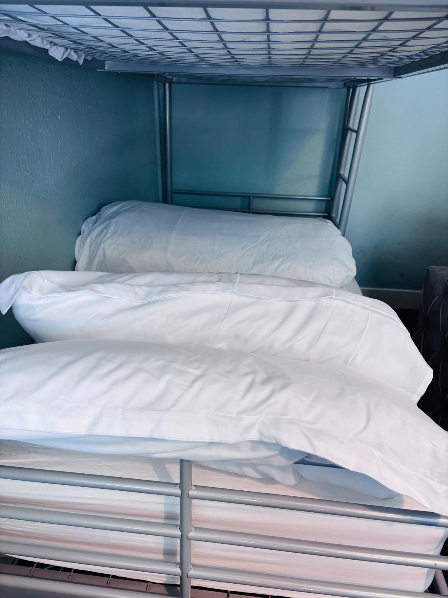Entire Flat In Edinburgh, Center Apartment