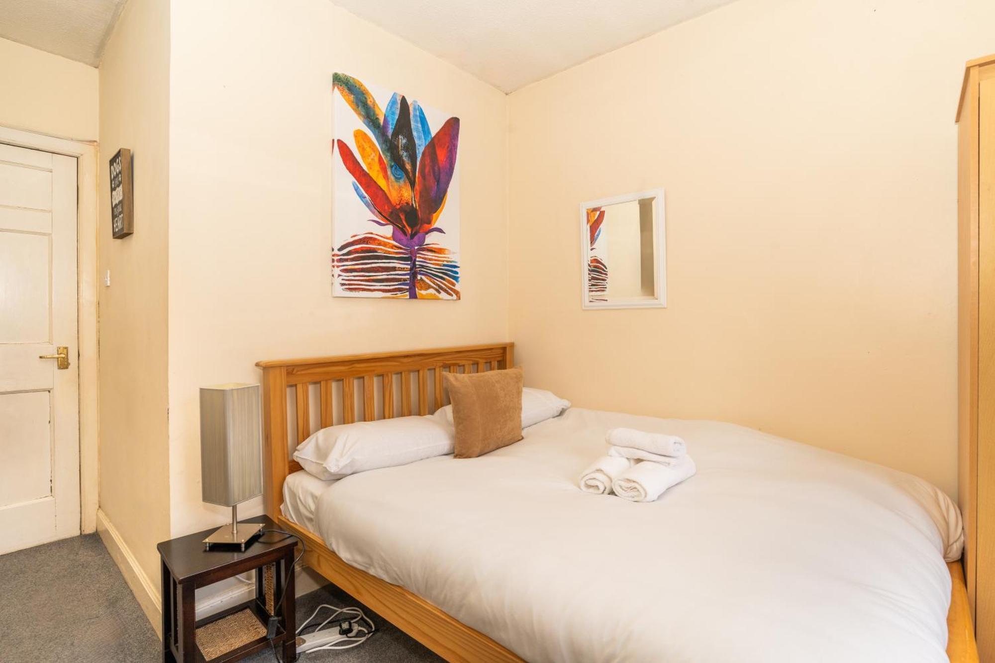 Apartment Charming 2bd Flat 10 Minutes To Castle Edinburgh