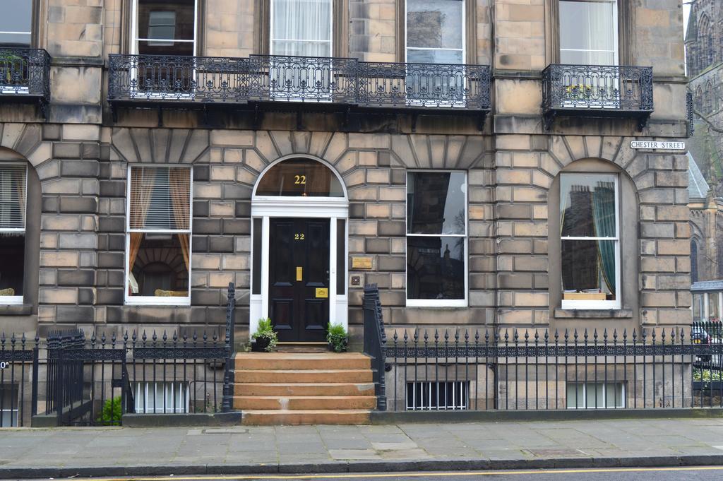 22 Chester Street 3* Edinburgh