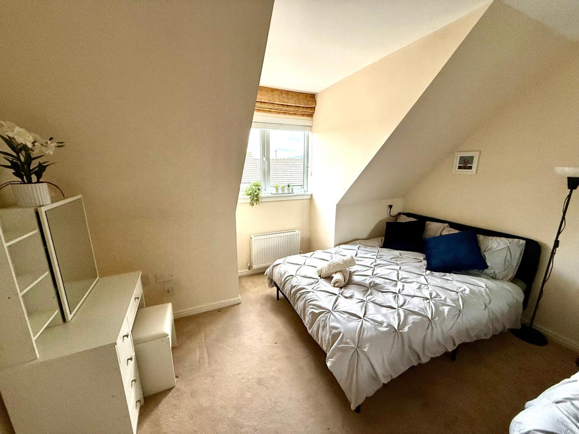 Ferienhaus Torwood Townhouse - Free Parking And Contractor Friendly *