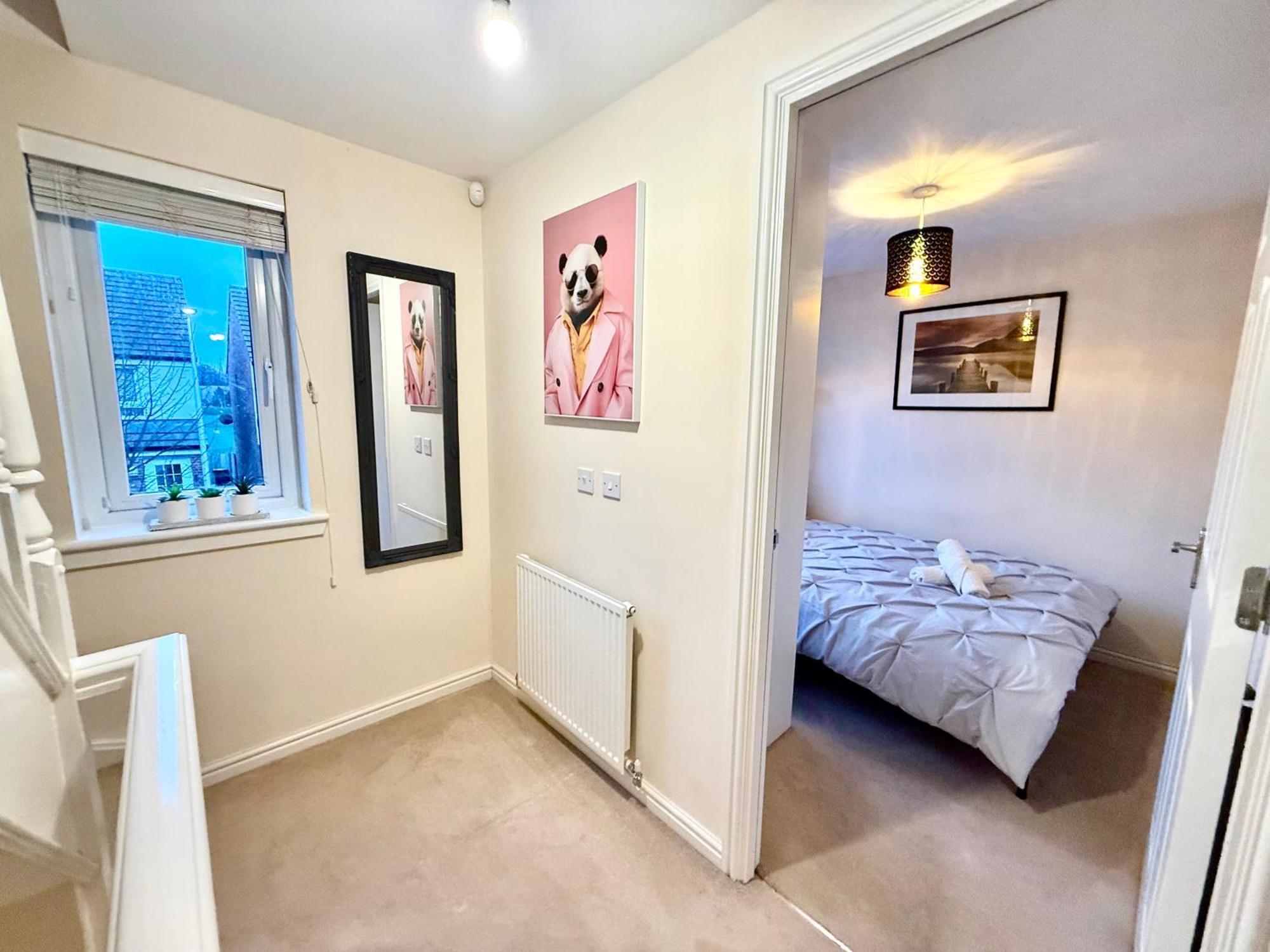 Torwood Townhouse - Free Parking And Contractor Friendly
