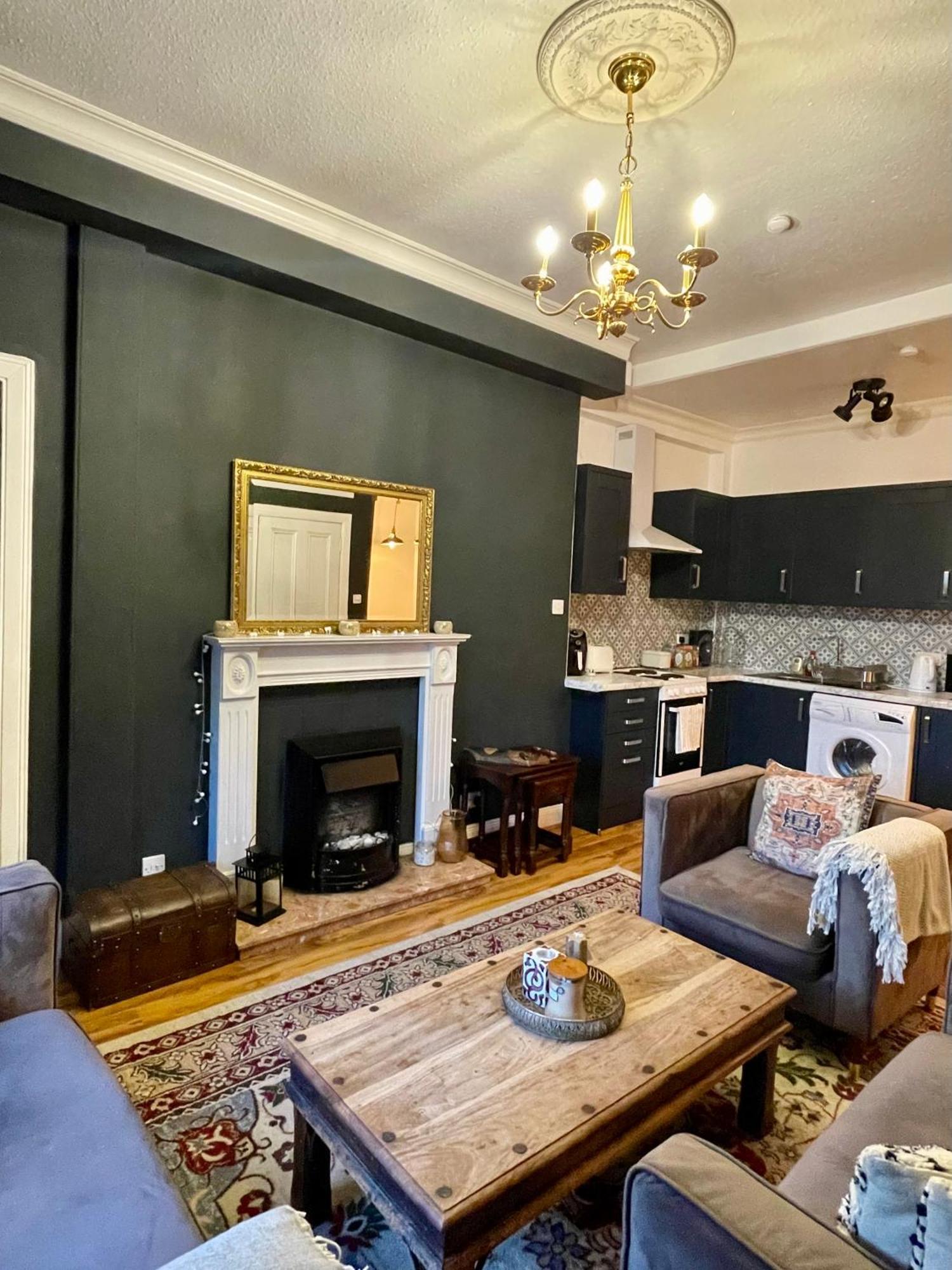 Glamours Stylish Victorian Near Centre * Edinburgh