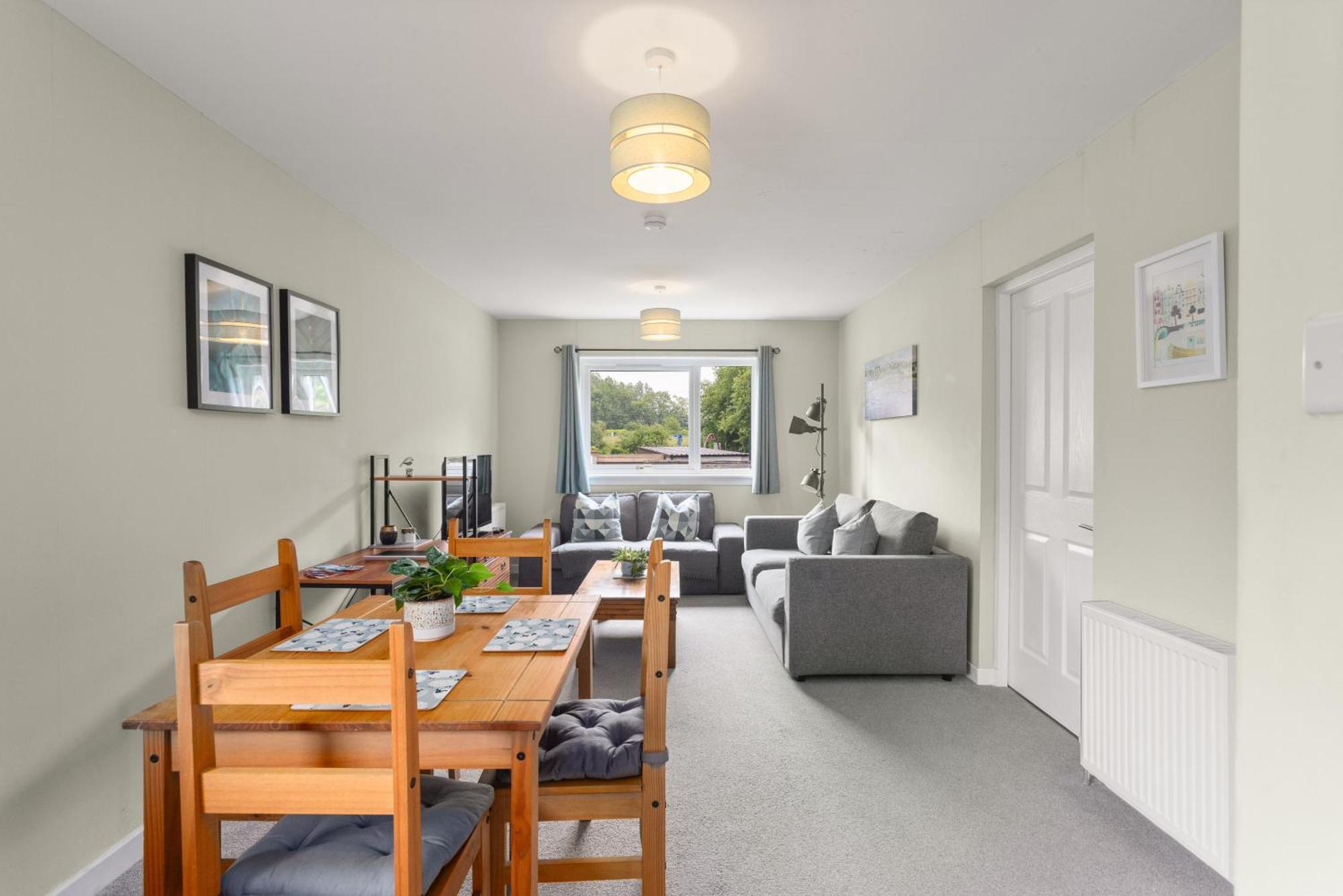Modern Flat Near Murrayfield Stadium, Sleeps 4 Apartment