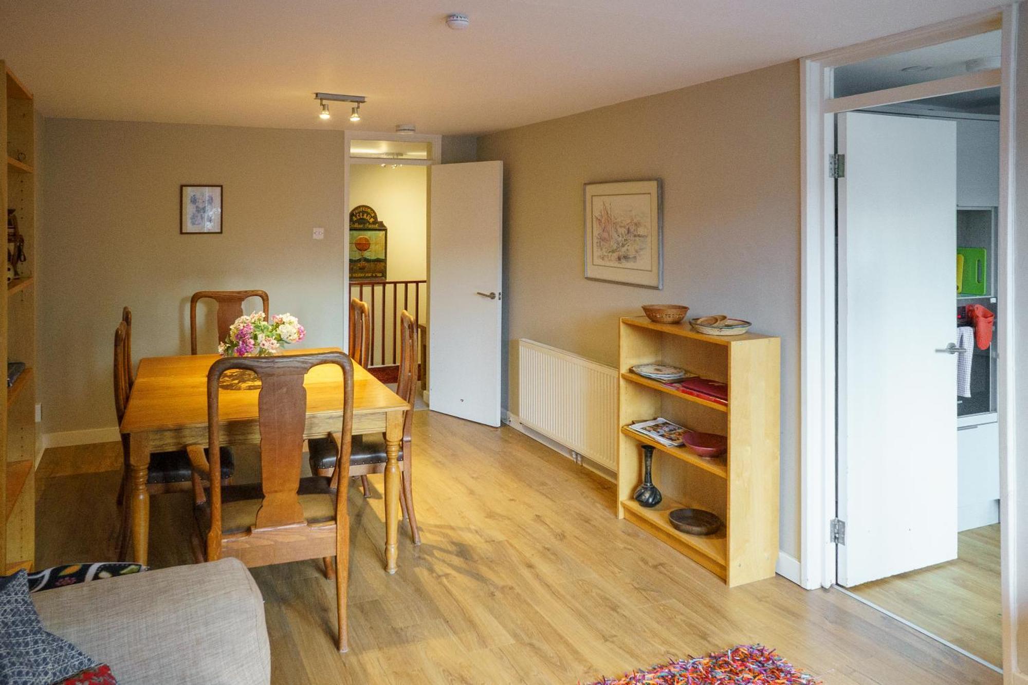 Bright Spacious 2 Bedroom In Stockbridge *