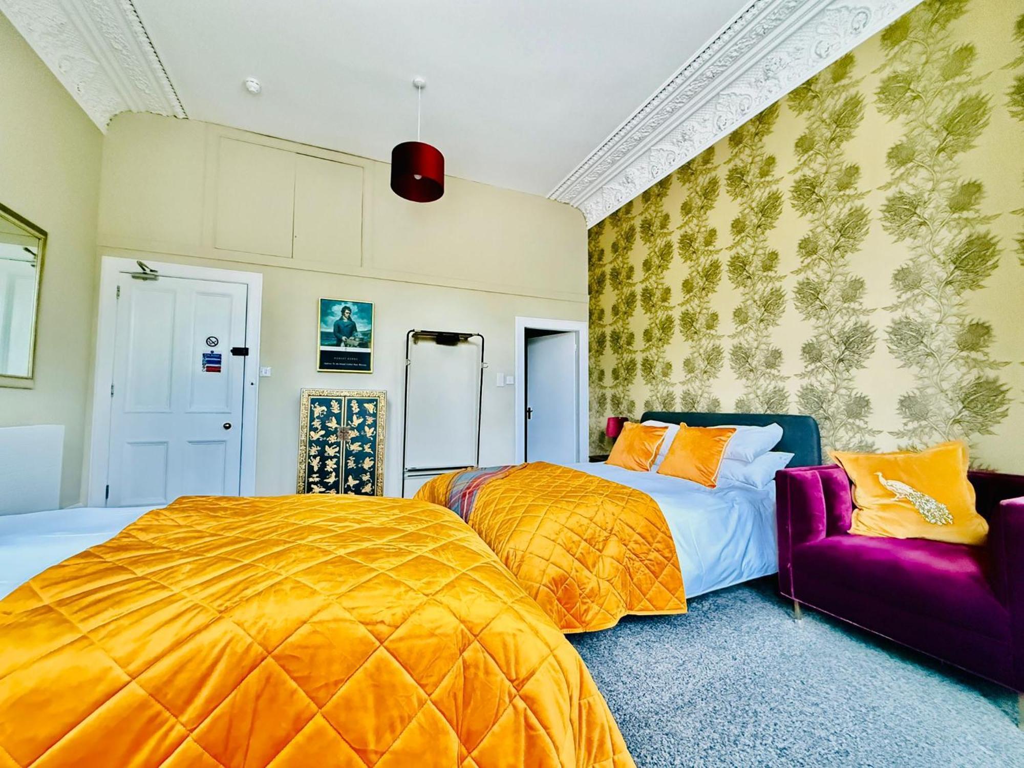 Scot Townhouse *