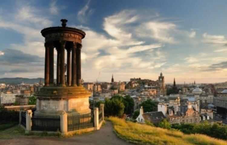 Kenmure With Garden & Parking * Edinburgh