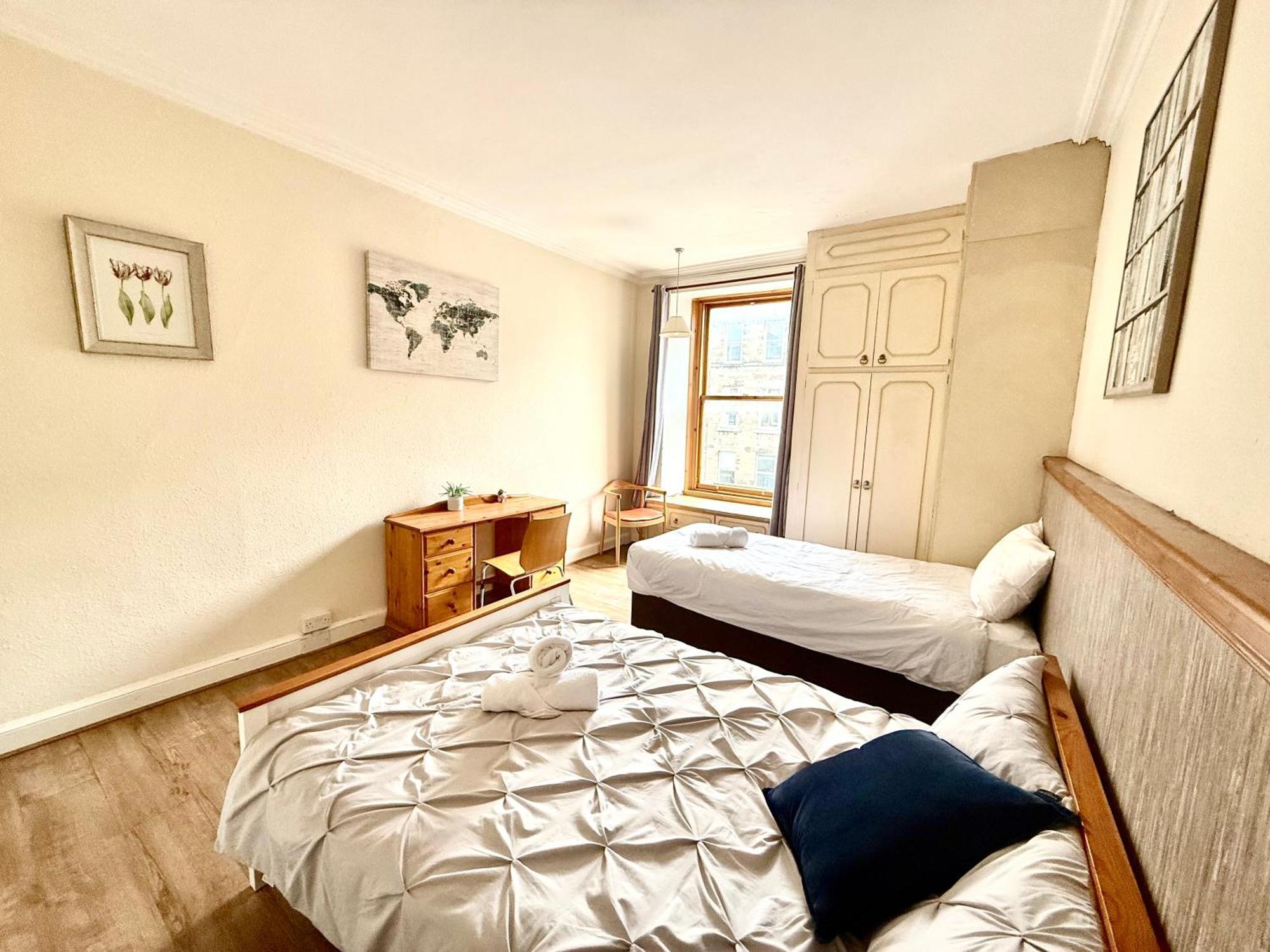 Clerk Streets Georgian Apartment - Superfast Wifi - Central Edinburgh * Edinburgh