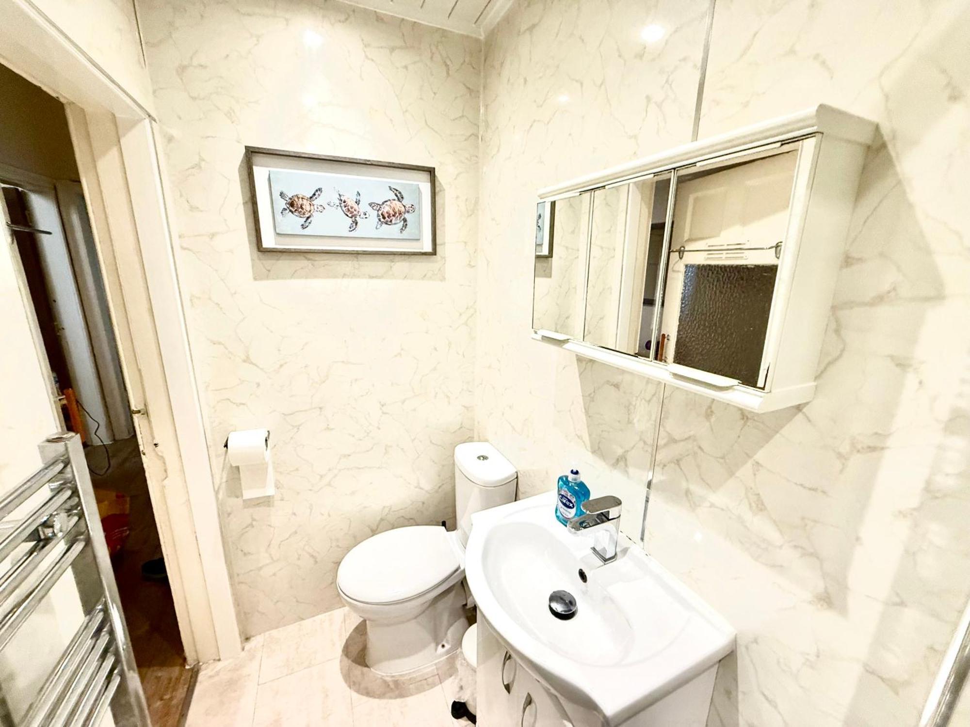 Clerk Streets Georgian Apartment - Superfast Wifi - Central Edinburgh Apartment *