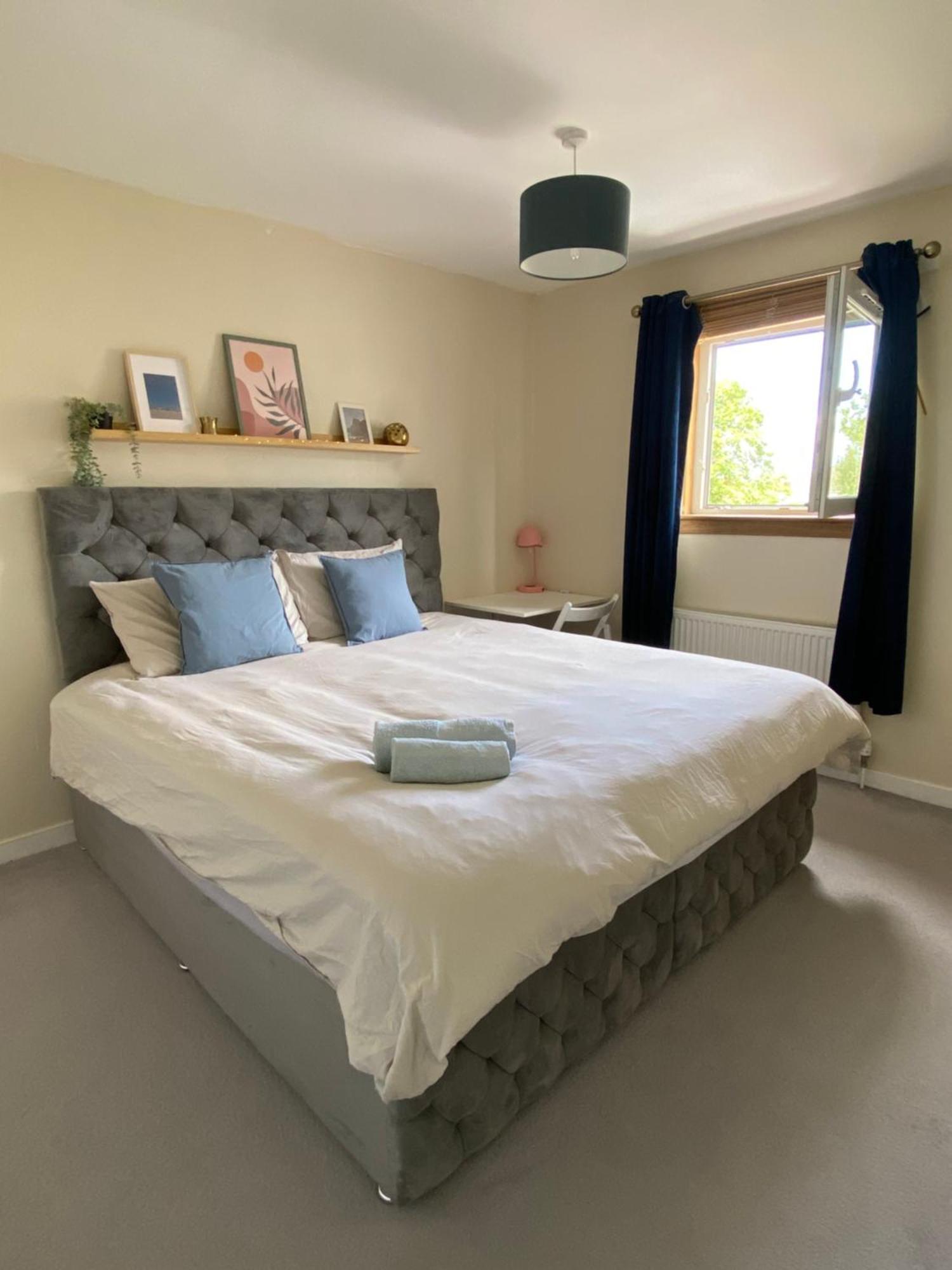 Cozy Private Bedroom In Quiet & Peaceful Location In Homestay