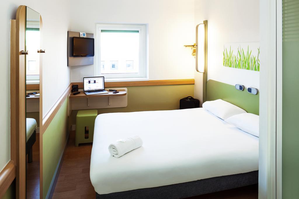 Hotel Ibis Budget Park 3*