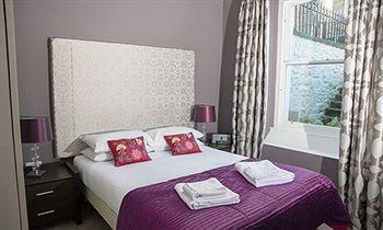 Capital Apartment *