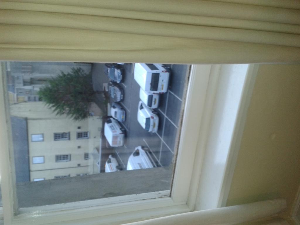 Capital Apartment *