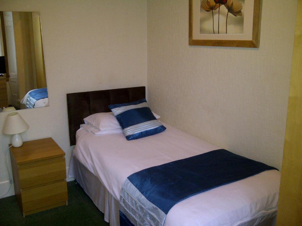The Northfield House 3*