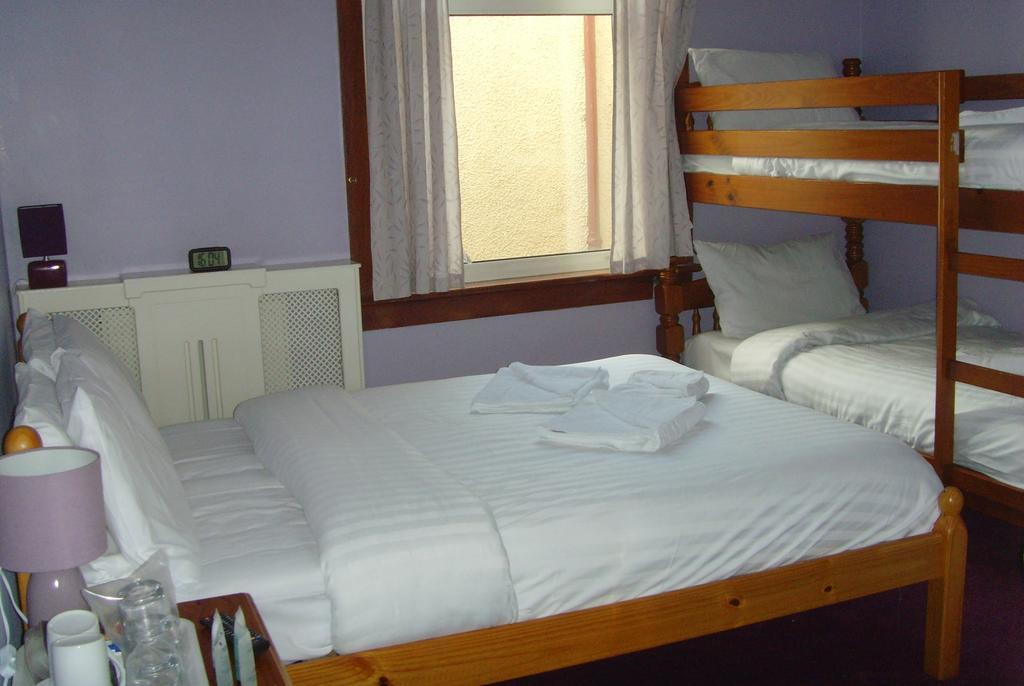 Twin Lions Hotel Edinburgh