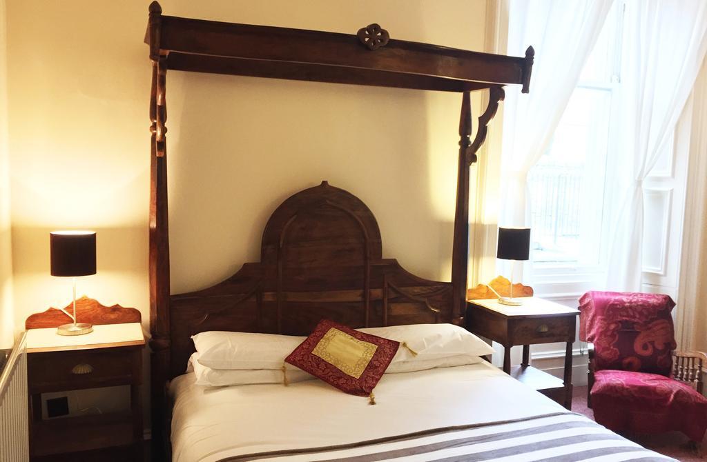Iholiday 3* Edinburgh
