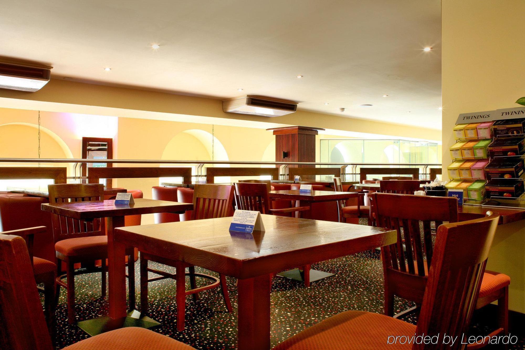 Express Centre By Ihg 3* Edinburgh