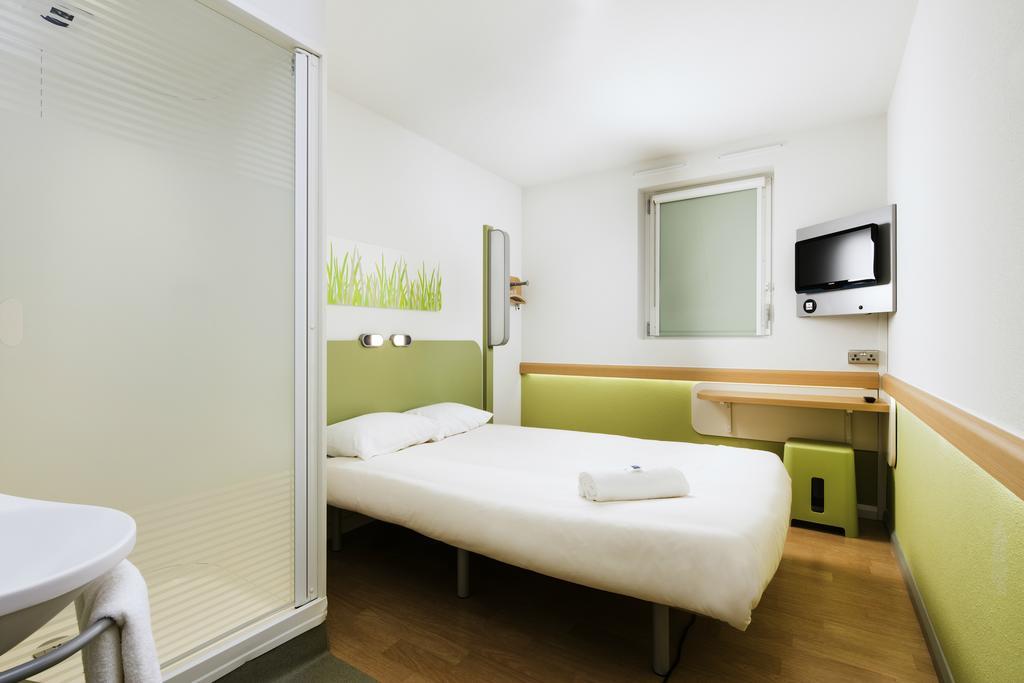 Hotel Ibis Budget Park 3*