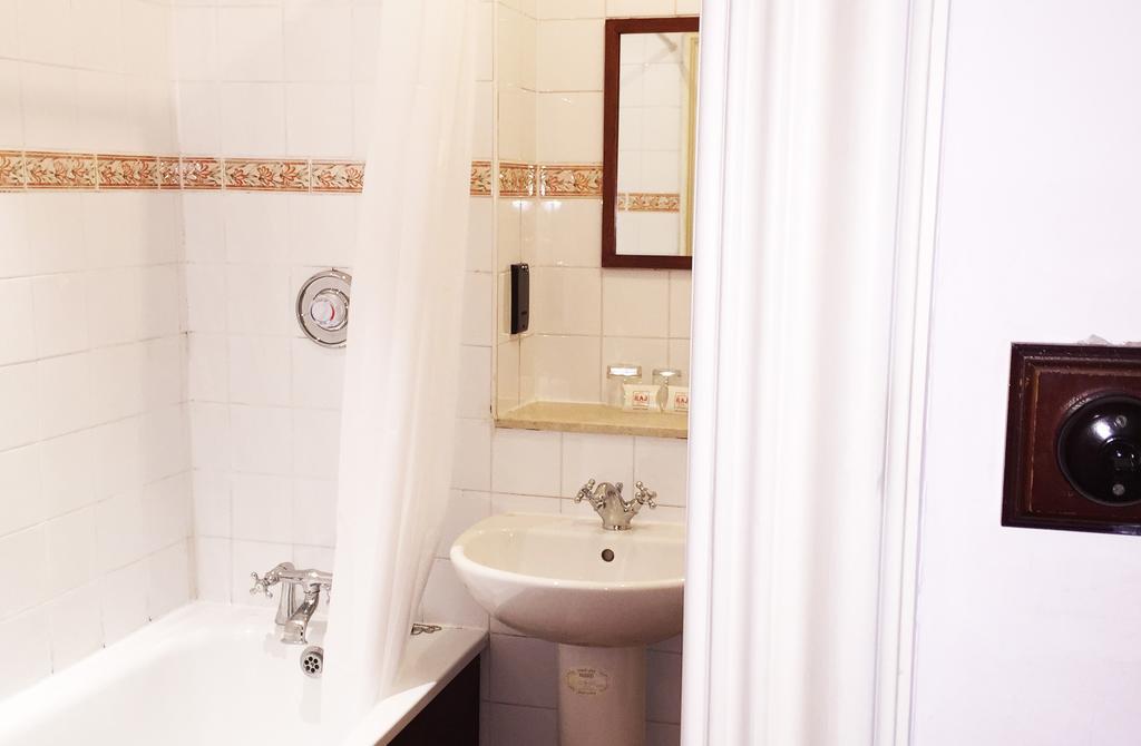 Bed & Breakfast Iholiday Edinburgh
