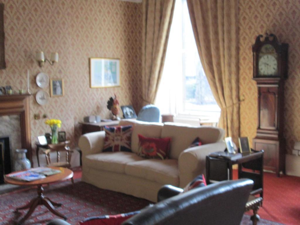 22 Chester Street 3*