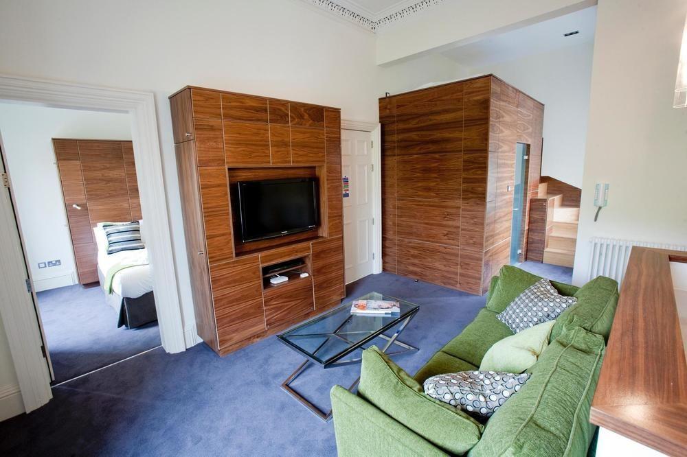 The Merchiston * Edinburgh