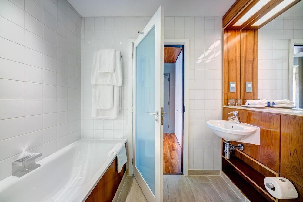 Apex Of 4* Edinburgh